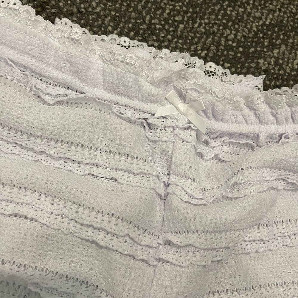 J For Justify White Lace Hot Shorts - Picture 2 of 7